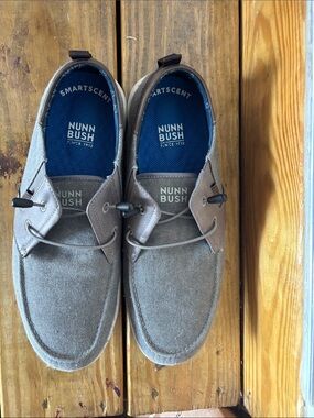 Nunn Bush Men's Canvas Slip-On Boat Shoes in Taupe & Blue Insole